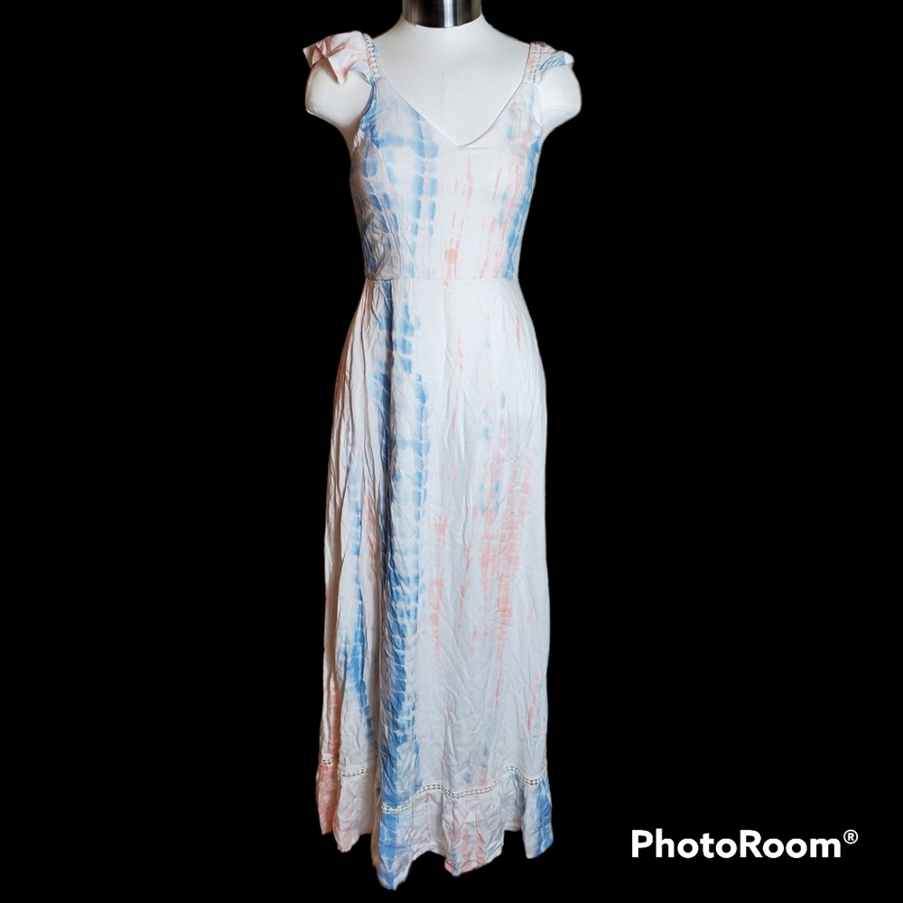 Japna Pink and Blue multi color maxi dress size XS.Pit to pit approx: 15 inche